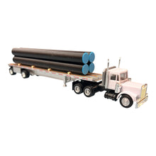 Load image into Gallery viewer, 1 /87 HO   24&quot; X 40&#39; Steel Pipe Bundle With Blue Plugs, And Ready For Transport