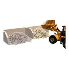 Load image into Gallery viewer, Custom Set HO Scale Grizzly Scalping Screen with Loose Material Concrete Bin