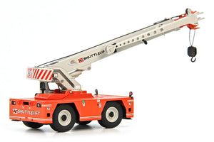 Shuttle lift 5540F Carry deck Crane